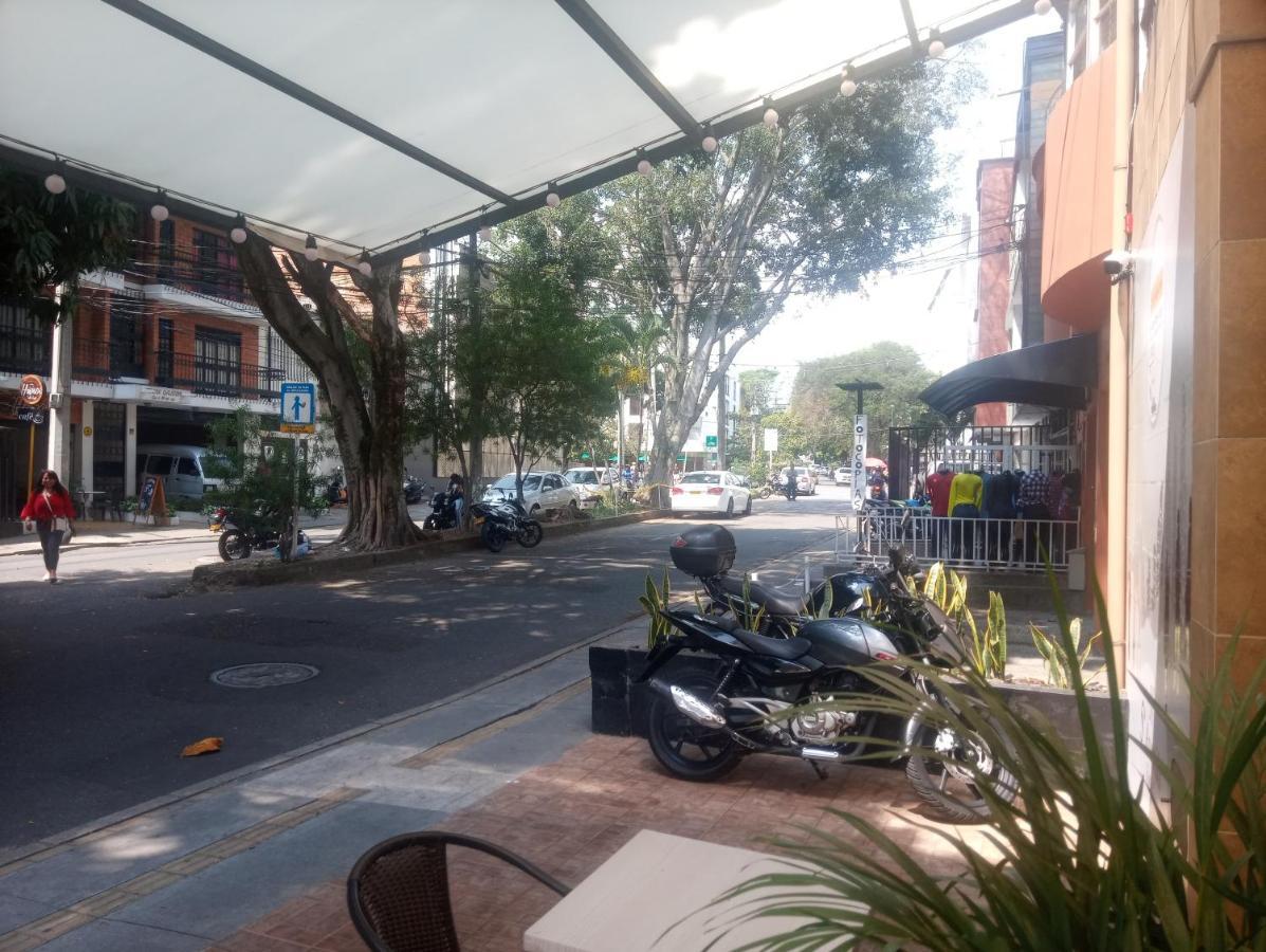 מדיין Hotel Quinta Avenida מראה חיצוני תמונה